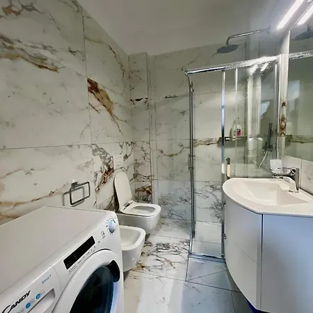 Comfort Lll Apartment Tirana