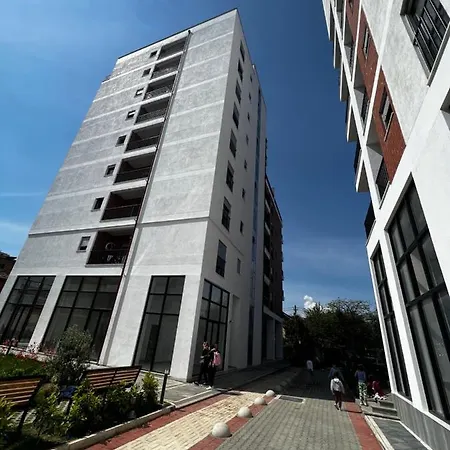 Apartment Comfort Lll Tirana